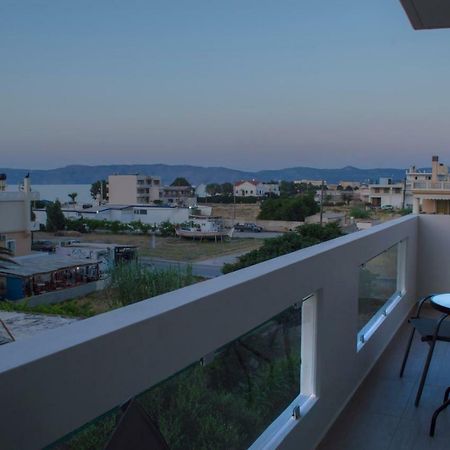 Tonia'S Apartment Kissamos Exterior photo
